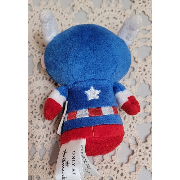 Hallmark, 4" Itty Bittys. Captain America and Batgirl. Great‎ Condition. - Picture 4 of 6